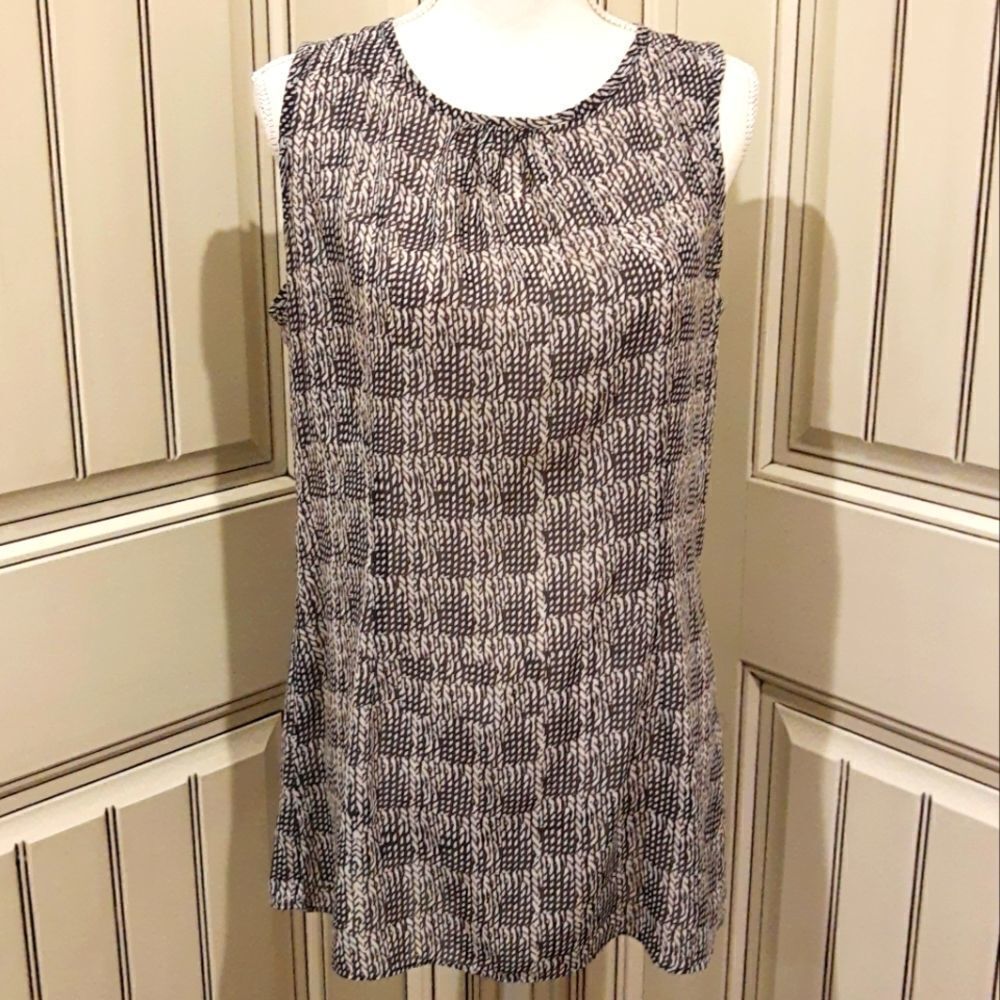 𝅺CABI 608 Sheer Blouse Black and White Top Size Medium Sleeveless
